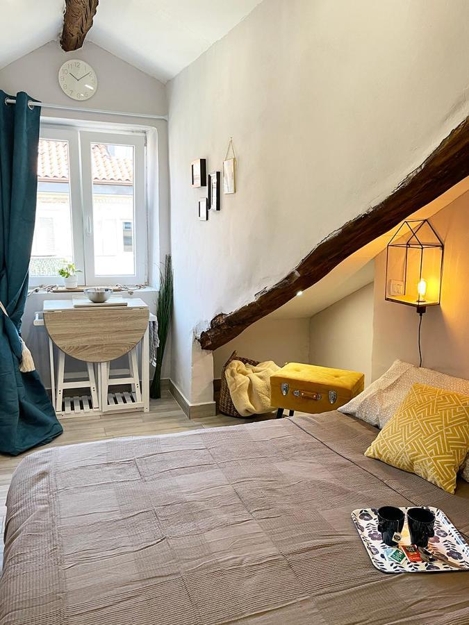 Italian Maison - Studio In The Heart Of Turin Bagian luar foto