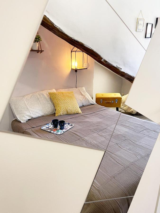 Italian Maison - Studio In The Heart Of Turin Bagian luar foto