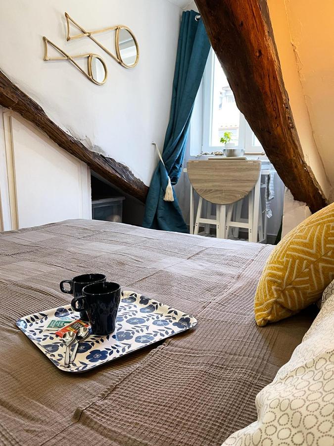 Italian Maison - Studio In The Heart Of Turin Bagian luar foto